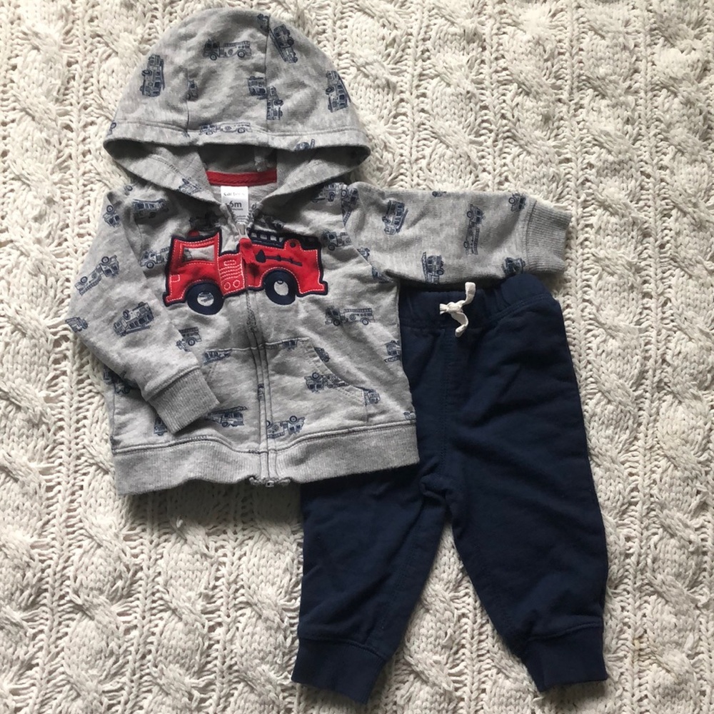 Carter’s Firetruck Hoodie and Sweatpants Set 6mos